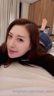 漂亮肉丝熟女人妻吃鸡啪啪 插我的骚逼里面都是骚水 啊啊我的浪逼我的骚逼插死我了 撅着大肥屁屁被无套